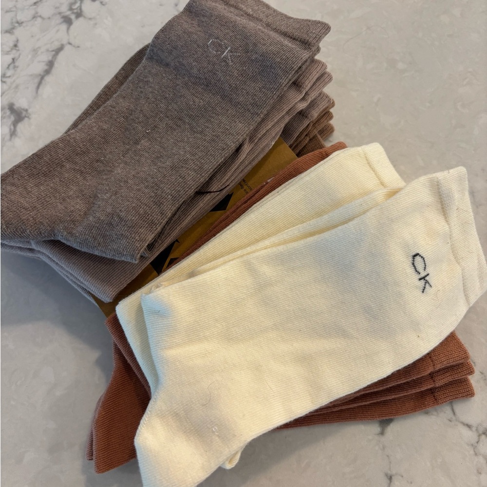 Calvin Klein Cream and Brown Ladies Socks 11 pairs